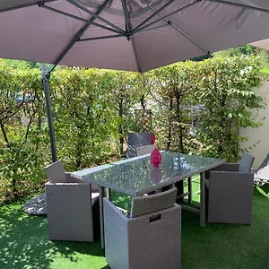 Royal Standing- Terrasse&parking Privé , Évian-les-Bains France